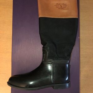 Water resistant rain boot